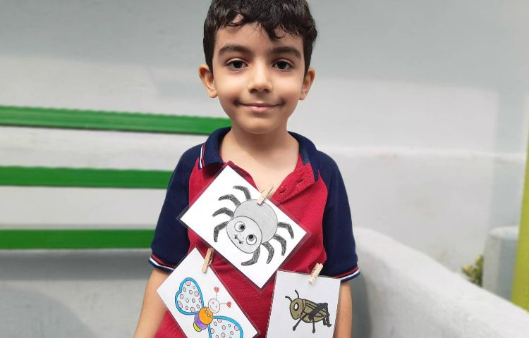 غوطه‌وری انگلیسی در حیاط مدرسه 4