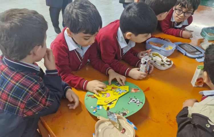 غوطه وری در زنگ تفریح 4