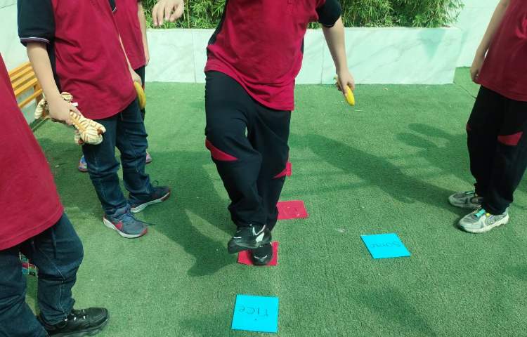 غوطه وری در زنگ تفریح