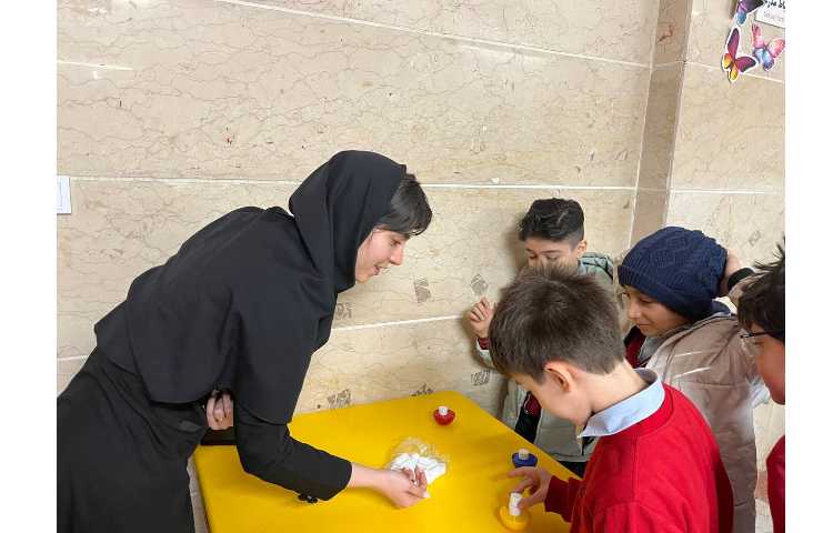 غوطه وری زنگ تفریح (immersion time) 9