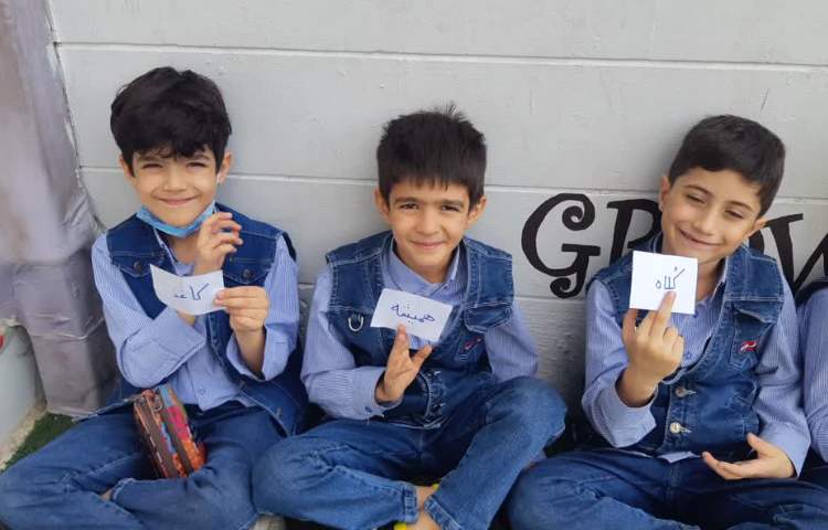 فارسی(حدس کلمات و ساخت جمله ی خنده دار) 4