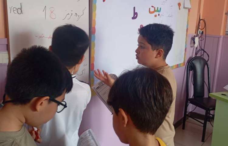 فارسی،دست ورزی و بازی مبحث حروف بهم ریخته 4