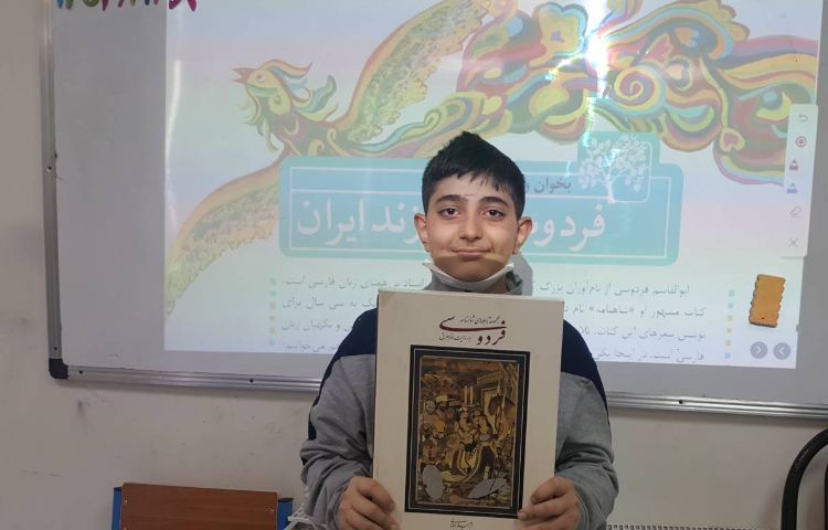 فارسی-فردوسی خوانی دانش‌آنوزان 2