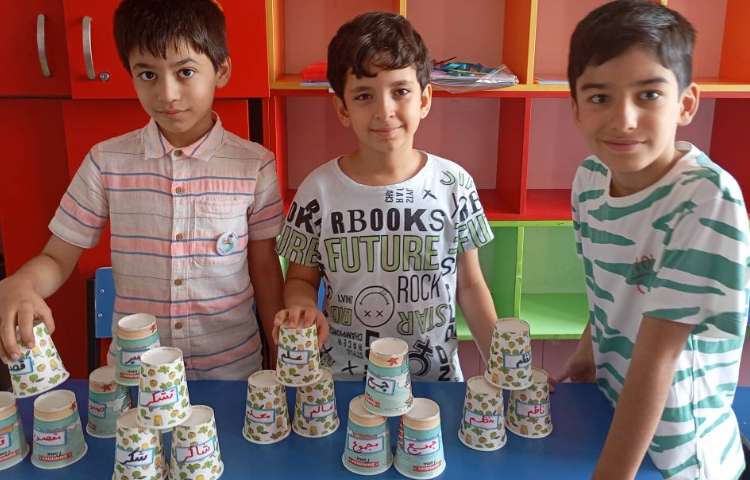 فارسی آموزش انیمیشنی و جذاب هم خانواده 1