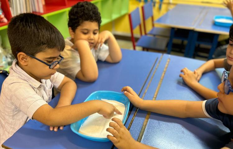 : فارسی، آموزش لوحه نویسی روی نمک و تخته 3