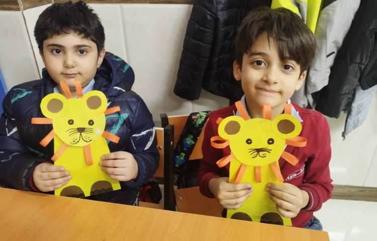 فارسی انجام و تکمیل کاردستی نشانه ی ( ش غیر آخر، ش آخر) 1