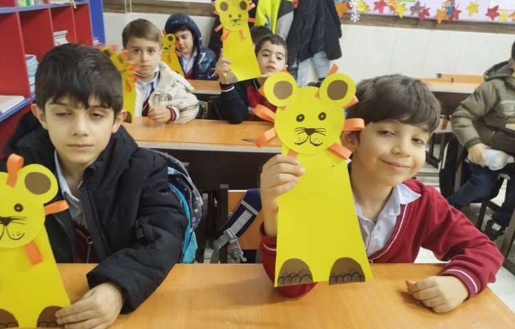 فارسی انجام و تکمیل کاردستی نشانه ی ( ش غیر آخر، ش آخر) 5