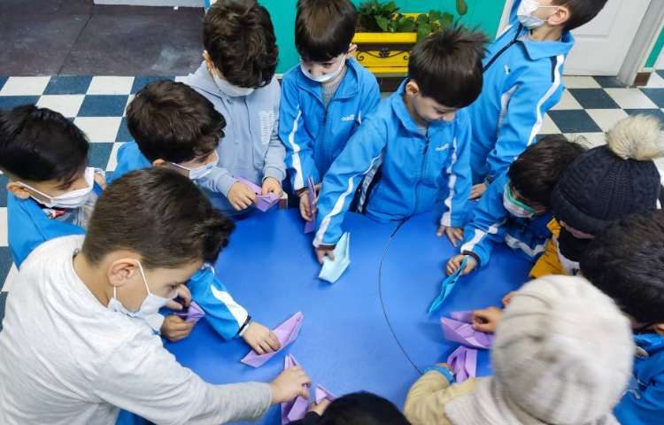 :فارسی، اوریگامی قایق مربوط به صدای (ق) 2