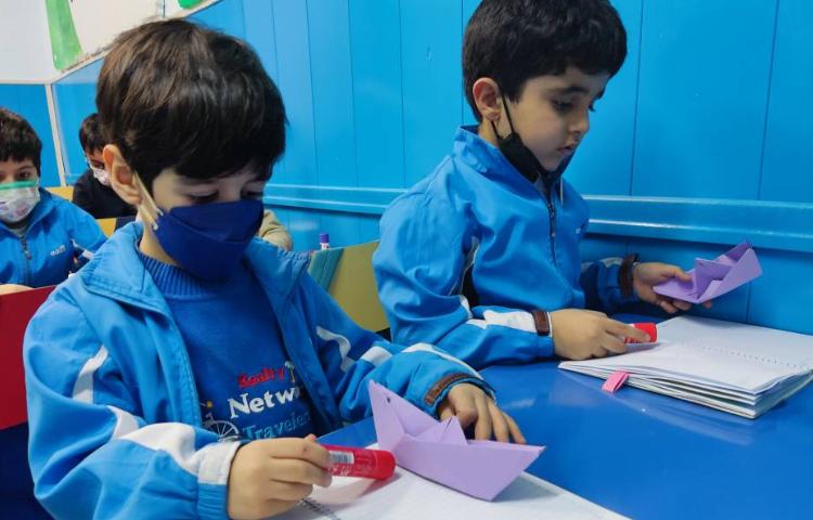 :فارسی، اوریگامی قایق مربوط به صدای (ق) 4