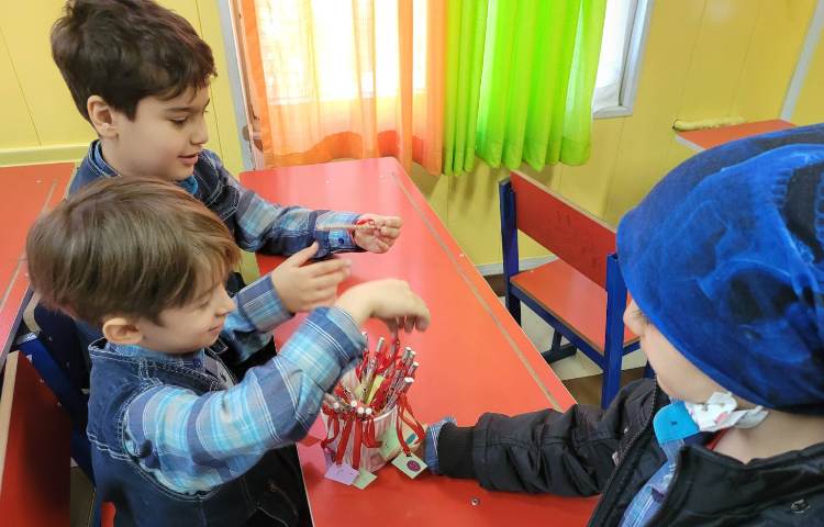 :فارسی، ایجاد انگیزه نشانه م، کلاس انگور 3