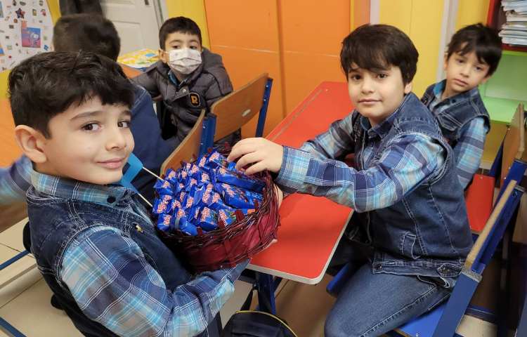 :فارسی، ایجاد انگیزه ی نشانه ی "ق"، کلاس انگور 1