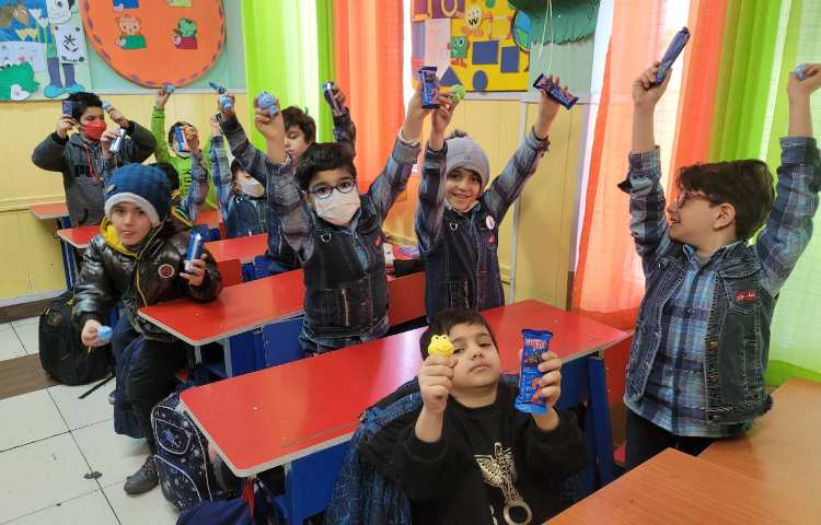 :فارسی، ایجاد انگیزه ی نشانه ی "ق"، کلاس انگور 3