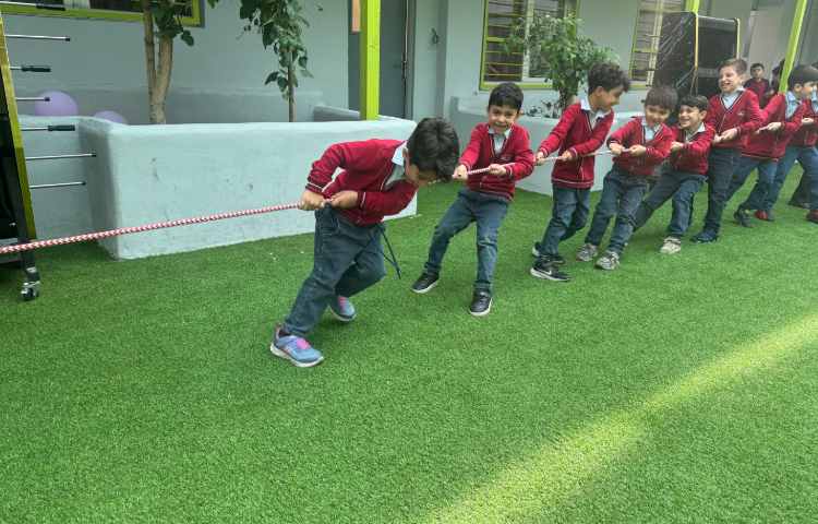 فارسی: بازی بازی، تماشا 7