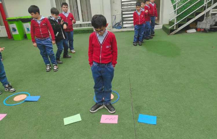 فارسی بازی زمان 5