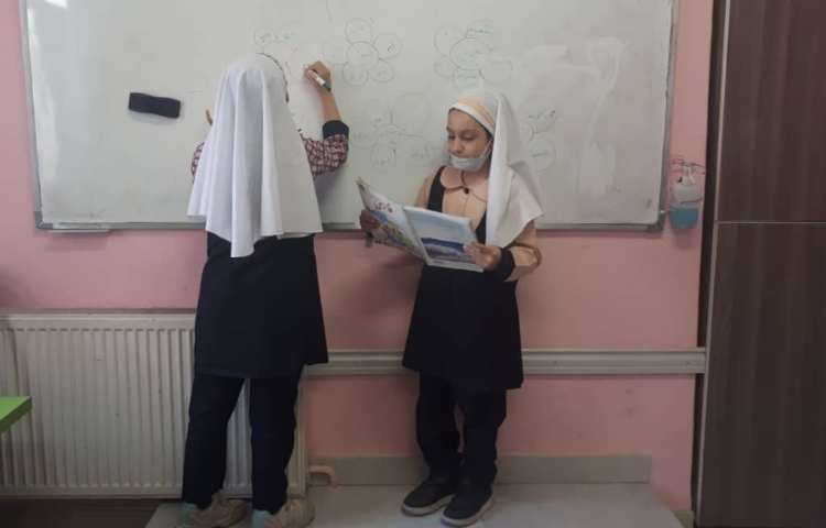 فارسی بازی نوشتن کلمات باحروف داده شده 1