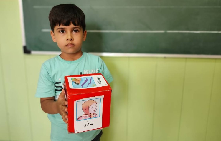 : فارسی، بخش کردن کلمات با تاس و تغییر صدا 3