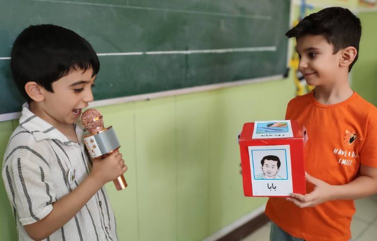 : فارسی، بخش کردن کلمات با تاس و تغییر صدا 5