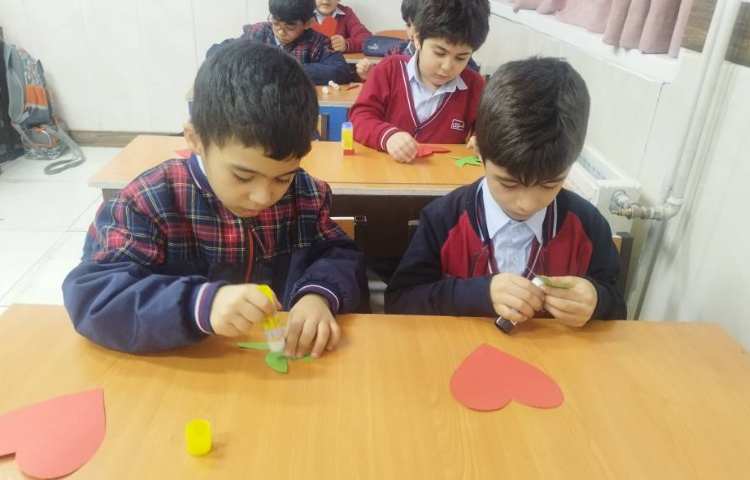 فارسی تثبیت یادگیری نشانه ( ت غیر آخر، ت آخِر) با انجام کاردستی مربوط به آن 3