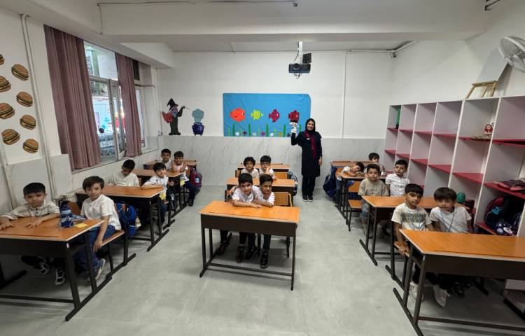 فارسی: تلفیق معارفه و اجرای نمایش عروسکی 3
