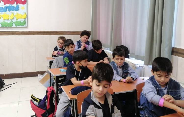 فارسی : دست ورزی و ساخت ساعت با پیشوند با 3