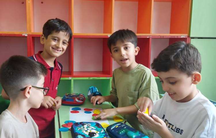 فارسی : دست ورزی ( کلمه بسازیم ) 4