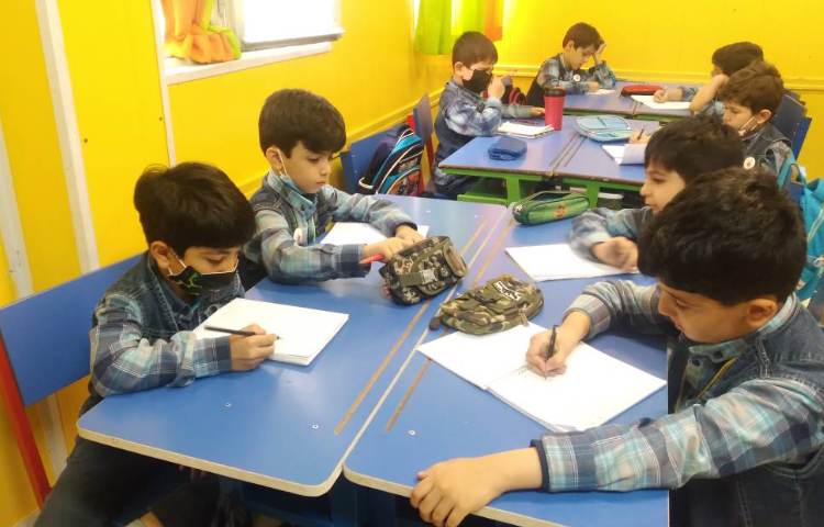 :فارسی دوره ی درس 7 و 8 ، ِ دوستی و ی میانجی 3