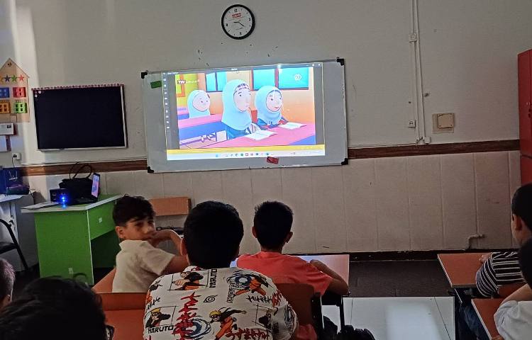 فارسی دیدن انیمیشن ضرب المثل و صحبت در مورد معنی و مفهوم وکاربرد ضرب المثل