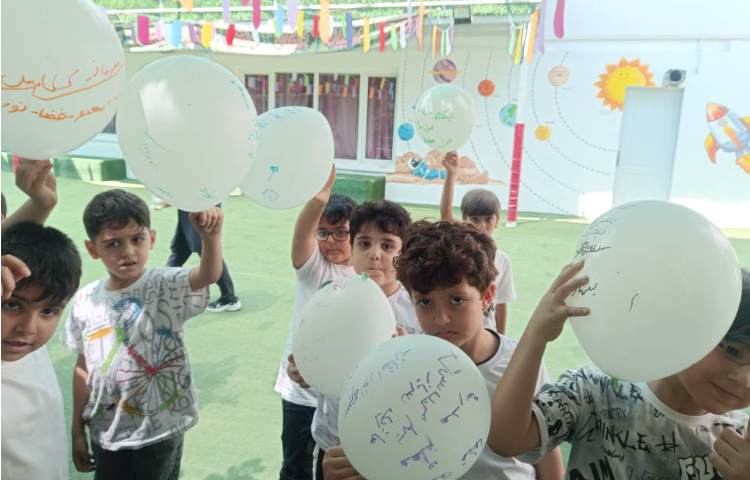 فارسی, دیکته ی خلاق بادکنکی انجام شد. 1