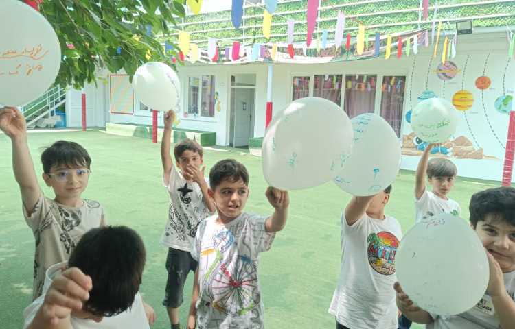 فارسی, دیکته ی خلاق بادکنکی انجام شد. 2