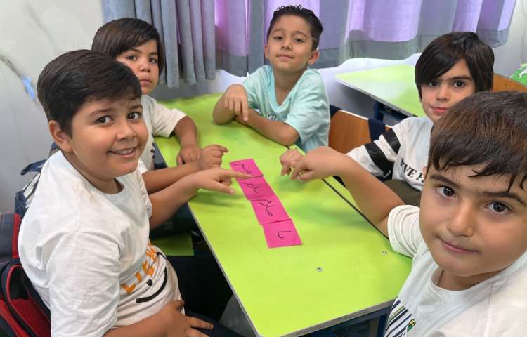 فارسی :ساخت جمله سازی با کلمات بهم ریخته 1