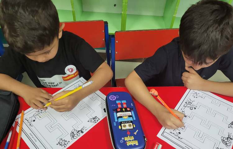 فارسی، مداد دست گرفتن 3