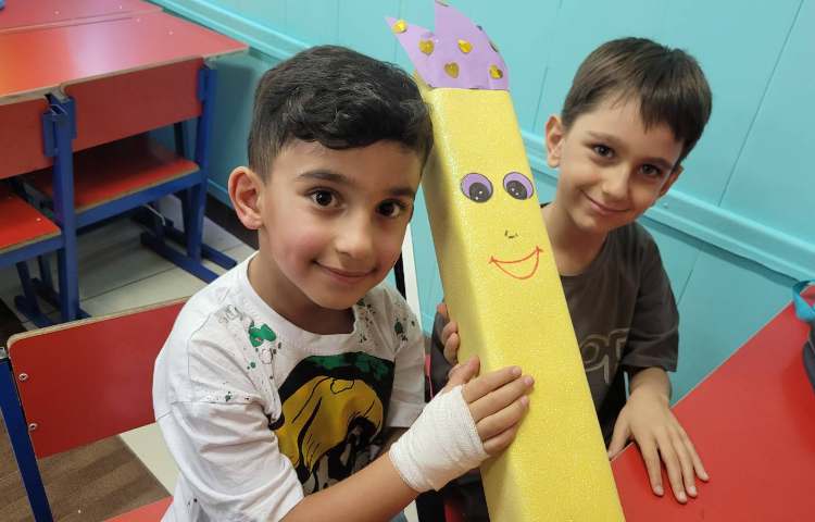 فارسی، مداد دست گرفتن 8