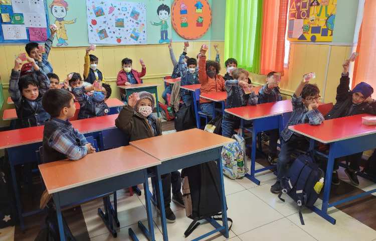 :فارسی، نشانه (ت)، کلاس انگور 4