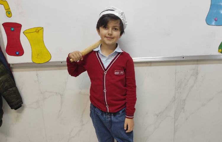 فارسی نمایش درس دوستان ما 4