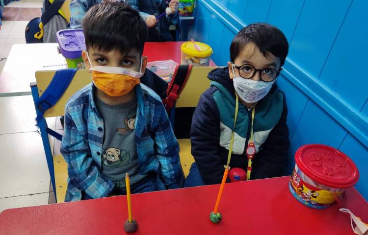 :فارسی نوشتاری،ساخت جامدادی با خمیر،کلاس شاپرک 1