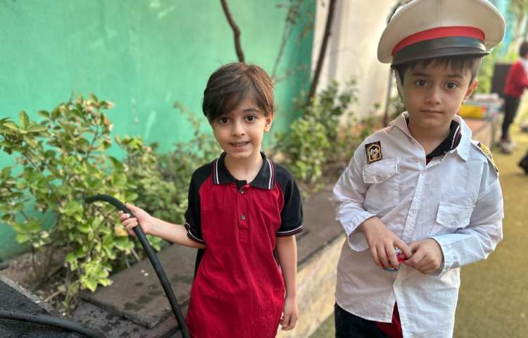 فارسی ، نگاره ی 6 ( بازی ، بازی ، تماشا)