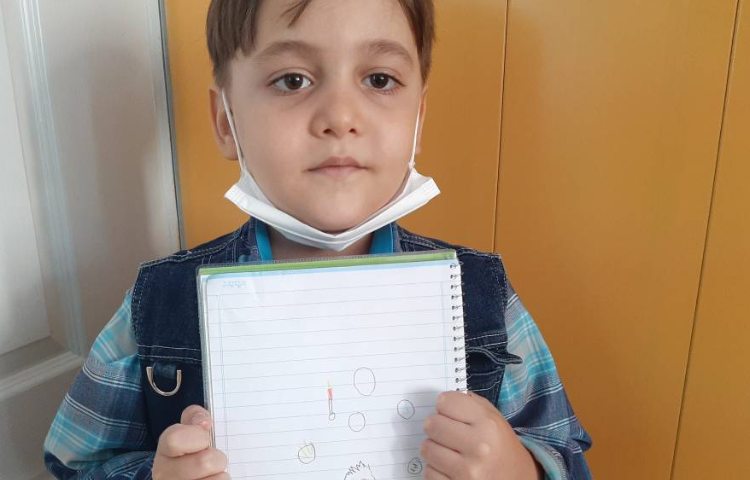 :فارسی و پایان نگاره 10(عید نوروز)، کلاس توت فرنگی 8