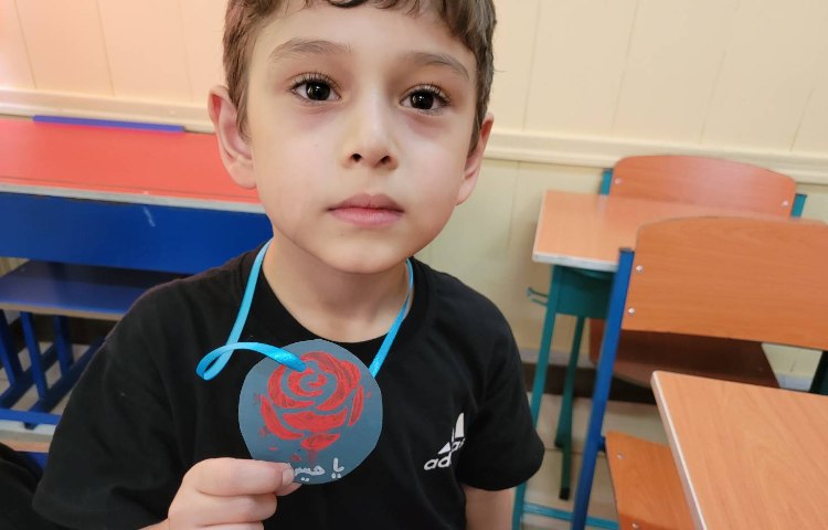 : فارسی پرلز، ساخت گردن آویز به مناسبت شهادت امام حسین "ع" 5