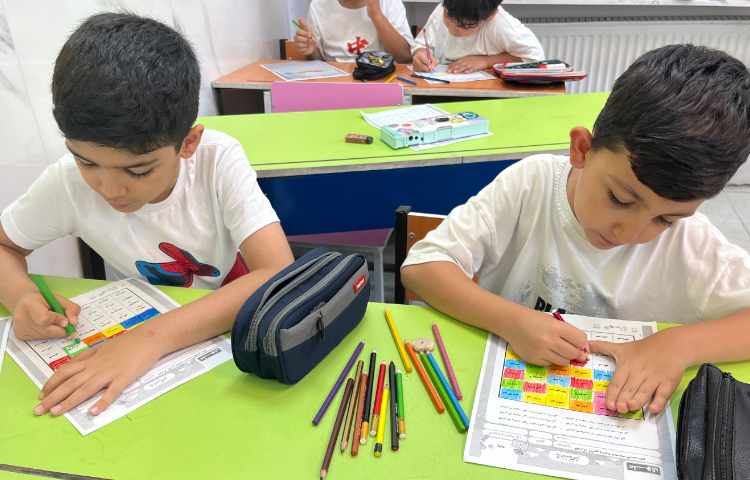 فارسی : پیشوند ها و پسوند ها در کلمات 4