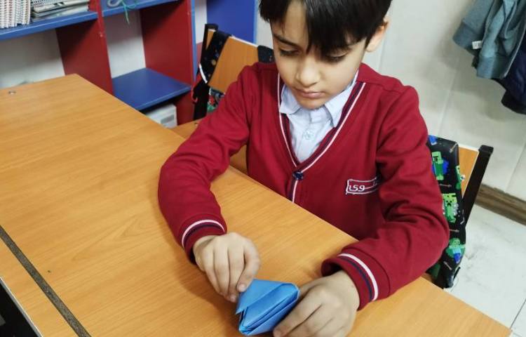 فارسی کاردستی نشانه (ق) 5