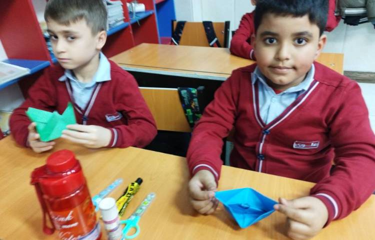 فارسی کاردستی نشانه (ق)