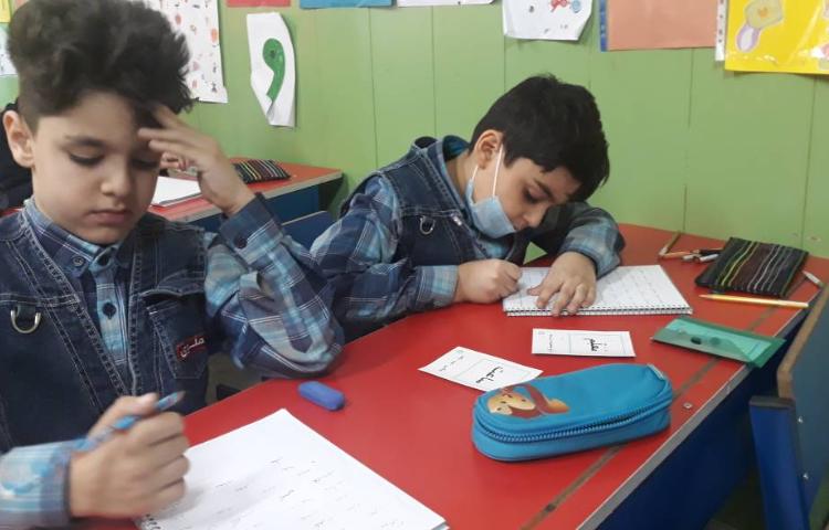 : فارسی، کلمه نویسی از فلش کارت ها 2