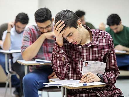 دلیل فراموشی و قفل شدن حافظه سر جلسه‌ی امتحان چیست؟