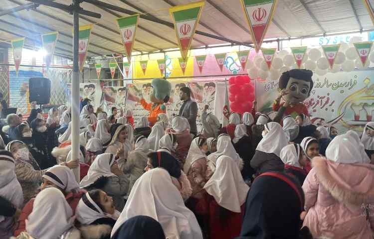 فرا رسیدن سالروز پیروزی انقلاب اسلامی بر فجر آفرینان مبارک باد 26