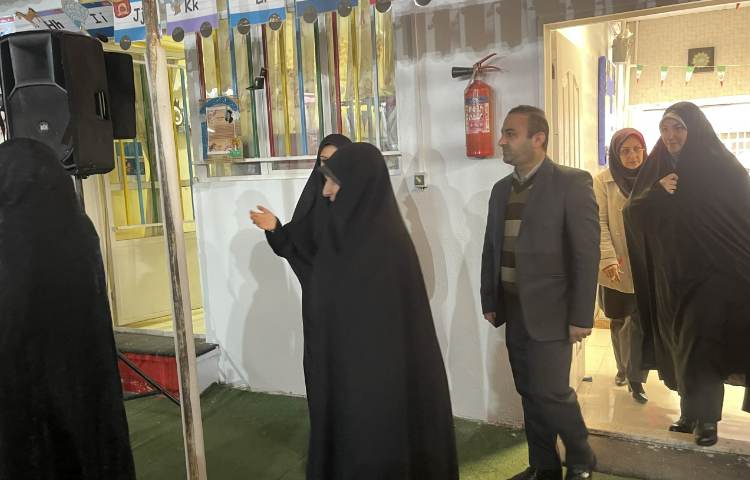 فرا رسیدن سالروز پیروزی انقلاب اسلامی بر فجر آفرینان مبارک باد 3