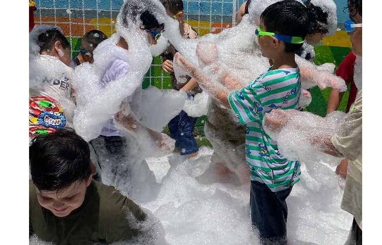 فستیوال آب بازی و کف بازی 8