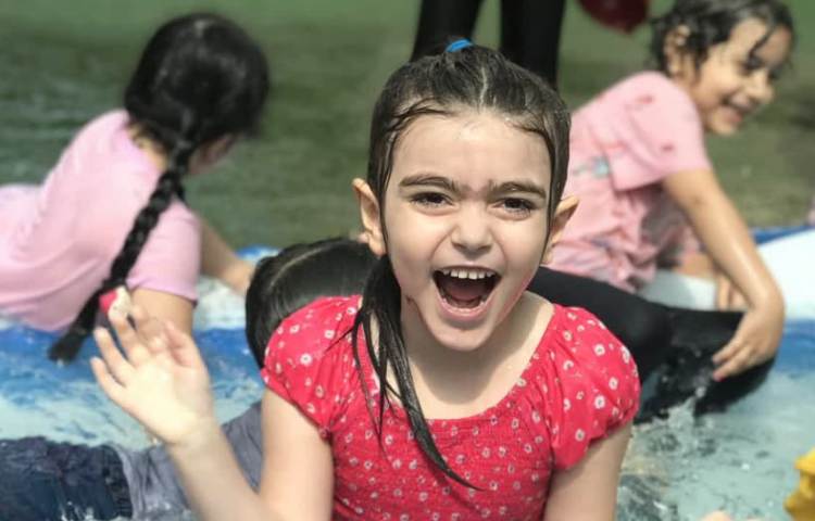 (فستیوال آب بازی) 8