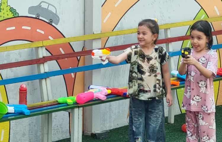 فستیوال آب بازی