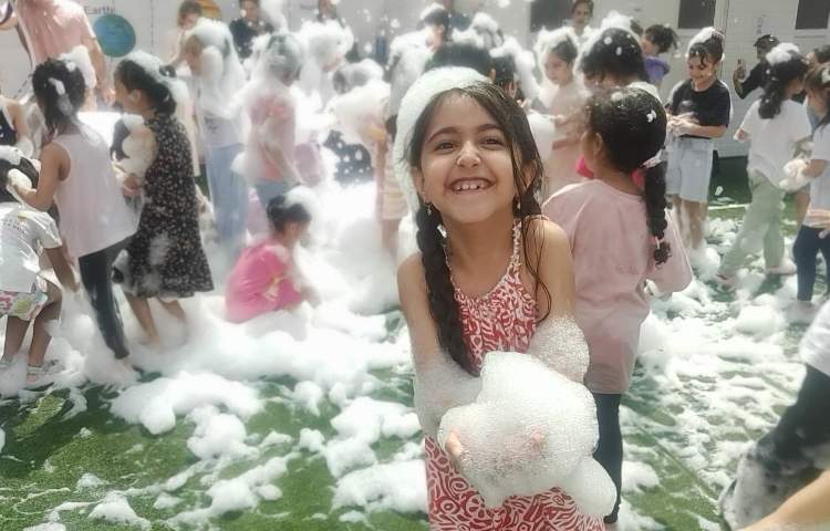 فستیوال آب و کف( یخ در بهشت)