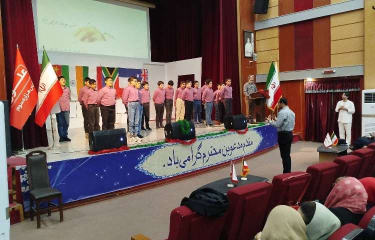 فستیوال بزرگ زبان انگلیسی 9